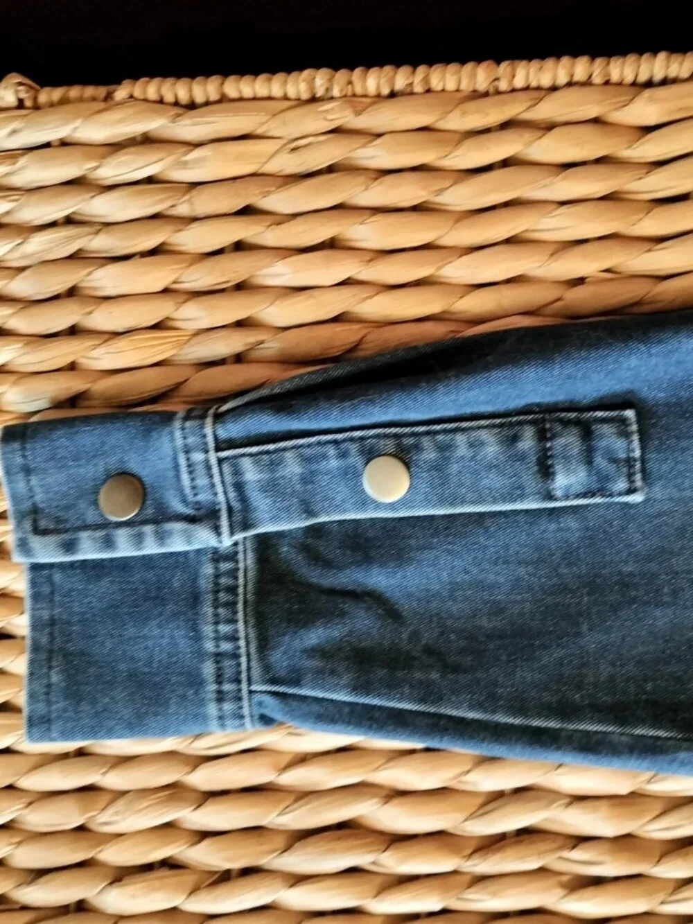 Kut from the Kloth Remy Jacket M Indigo Patch Flap Pockets Snap Front Long Sleev - Picture 6 of 9